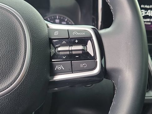 Used 2023 Kia Sorento S w/ Panoramic Sunroof Package FWD image 30