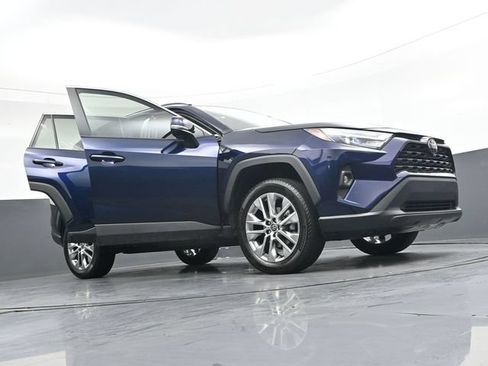 Used 2024 Toyota RAV4 XLE Premium FWD image 43