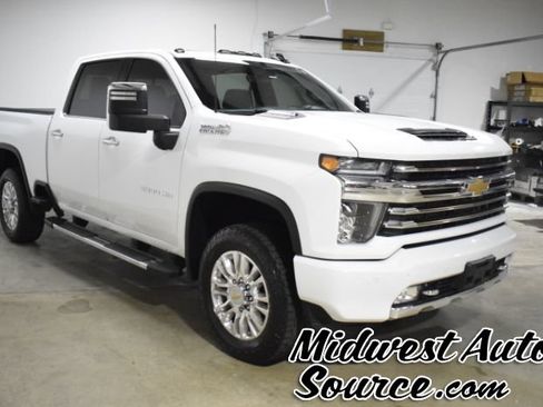 Used 2023 Chevrolet Silverado 2500 High Country w/ Z71 Off-Road Package AWD/4WD image 5