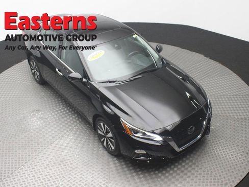 Used 2022 Nissan Altima 2.5 SL AWD/4WD image 3