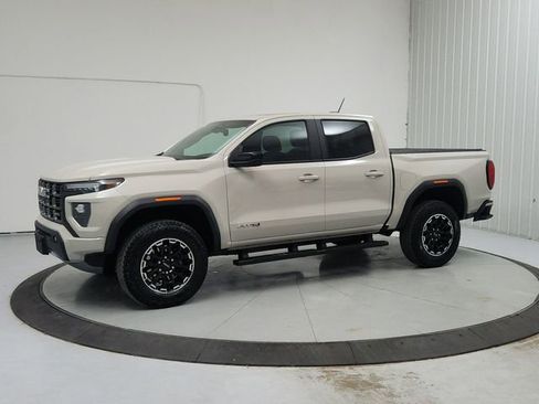 Used 2026 GMC Canyon AT4 w/ Technology Plus Package AWD/4WD image 3