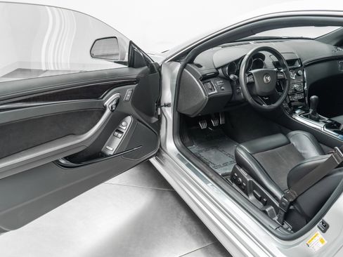 Used 2011 Cadillac CTS V w/ Wood Trim Package RWD image 23