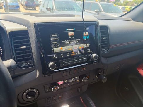 Used 2024 Nissan Frontier PRO-4X w/ Pro Premium Package AWD/4WD image 3
