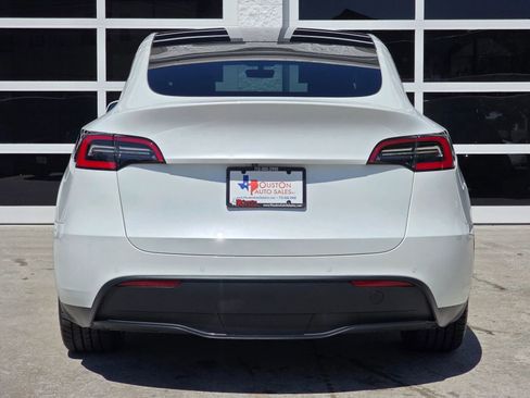 Used 2021 Tesla Model Y Long Range image 6