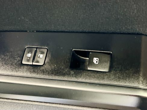 Used 2023 Toyota Tacoma SR image 30