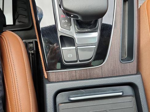 Used 2024 Audi Q5 e Prestige image 28