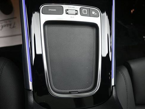 Certified 2026 Mercedes-Benz GLB 250 4MATIC image 18