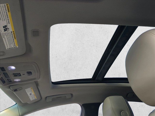 Used 2013 Cadillac XTS Premium FWD image 16