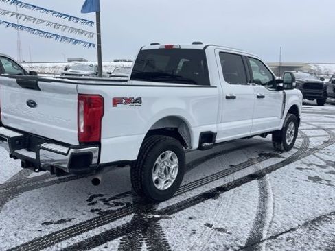 Used 2025 Ford F250 XLT w/ FX4 Off-Road Package image 6