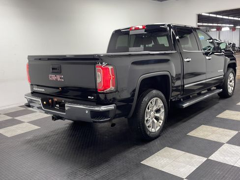 Used 2018 GMC Sierra 1500 SLT w/ SLT Premium Package AWD/4WD image 17