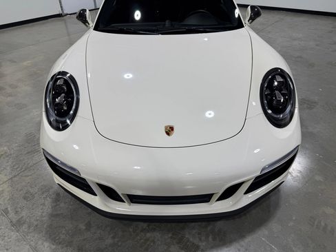 Used 2019 Porsche 911 Carrera 4 GTS image 33