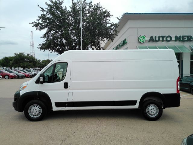 Used 2025 RAM ProMaster 2500 w/ Convenience Group FWD image 14