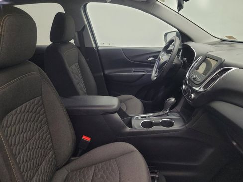 Used 2019 Chevrolet Equinox LT FWD image 21