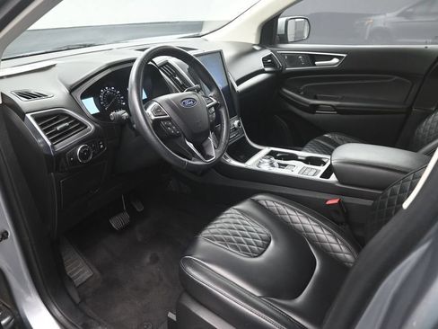 Certified 2024 Ford Edge Titanium AWD/4WD image 19