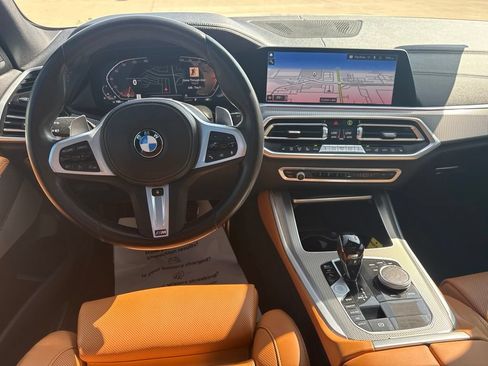 Used 2023 BMW X5 xDrive40i w/ M Sport Package AWD/4WD image 10