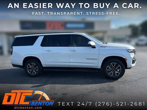 Used 2023 Chevrolet Suburban Z71 w/ Luxury Package AWD/4WD image 2