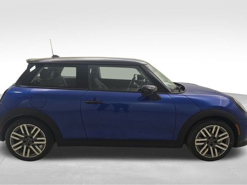 New 2025 MINI Cooper S image 10