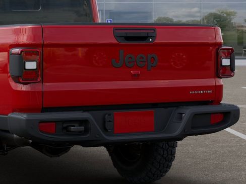 New 2025 Jeep Gladiator Sport image 13