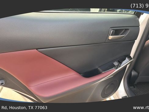 Used 2019 Lexus IS 300 w/ Navigation Package image 27