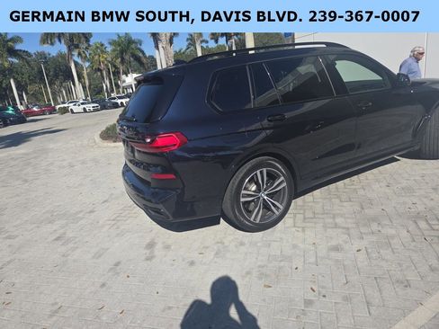 Certified 2022 BMW X7 M50i w/ Executive Package image 29