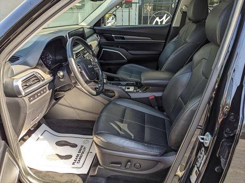 Used 2022 Kia Telluride EX w/ EX Premium Package image 8