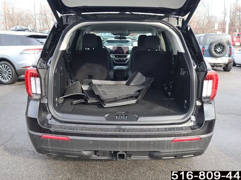 Used 2025 Ford Explorer Active image 25