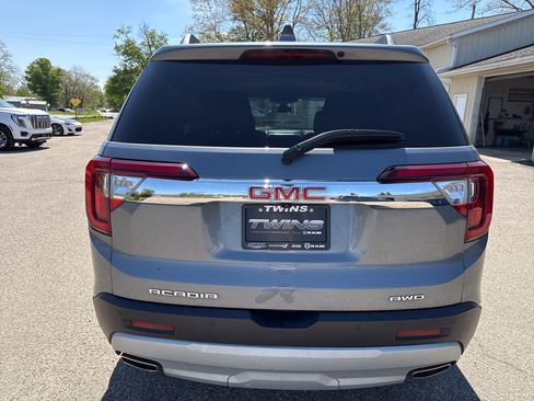 Used 2020 GMC Acadia SLE w/ Driver Convenience Package AWD/4WD image 4