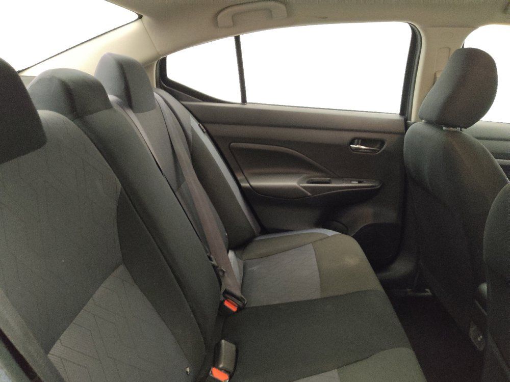 Used 2024 Nissan Versa SV FWD image 19
