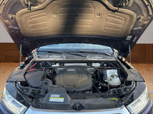 Used 2018 Audi Q5 2.0T Premium Plus w/ Premium Plus Package image 17