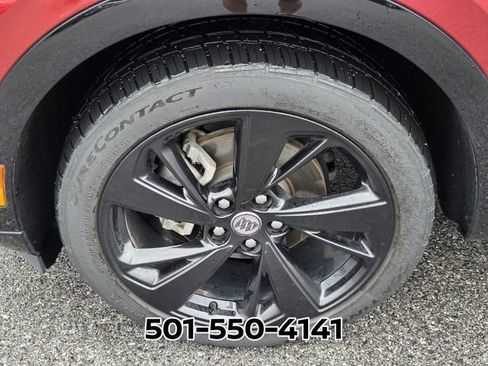 Used 2021 Buick Envision Essence w/ Sport Touring Package FWD image 19
