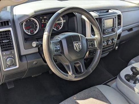 Used 2014 RAM 1500 Classic SLT AWD/4WD image 10
