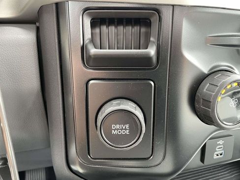 Used 2026 Ford F250 XL w/ XL Driver Assist Package RWD image 23
