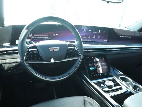 New 2026 Cadillac Escalade Sport image 4