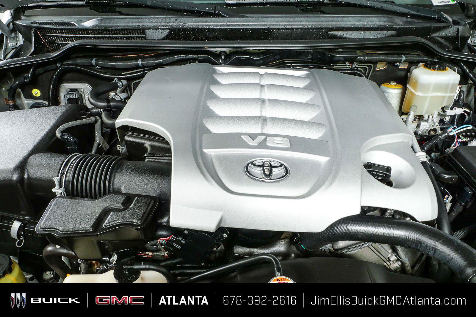Used 2017 Toyota Land Cruiser AWD/4WD image 39