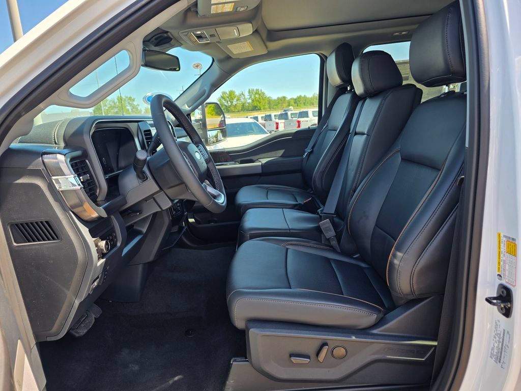 New 2026 Ford F350 Lariat w/ Chrome Package AWD/4WD image 4