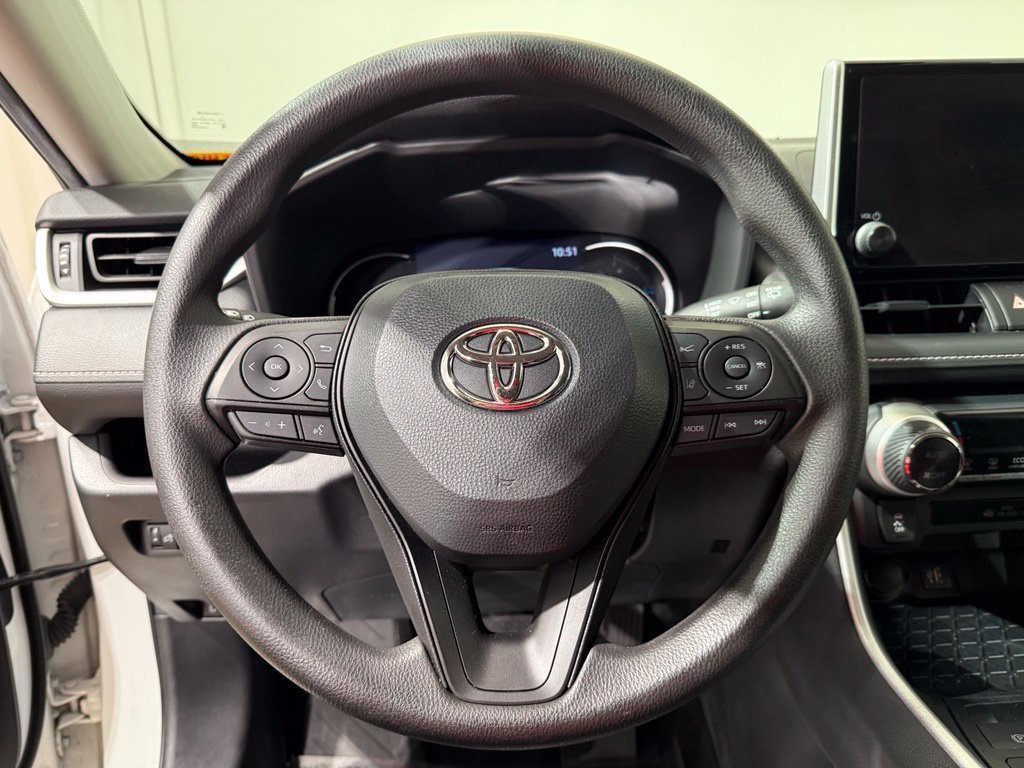 Certified 2024 Toyota RAV4 LE AWD/4WD image 22