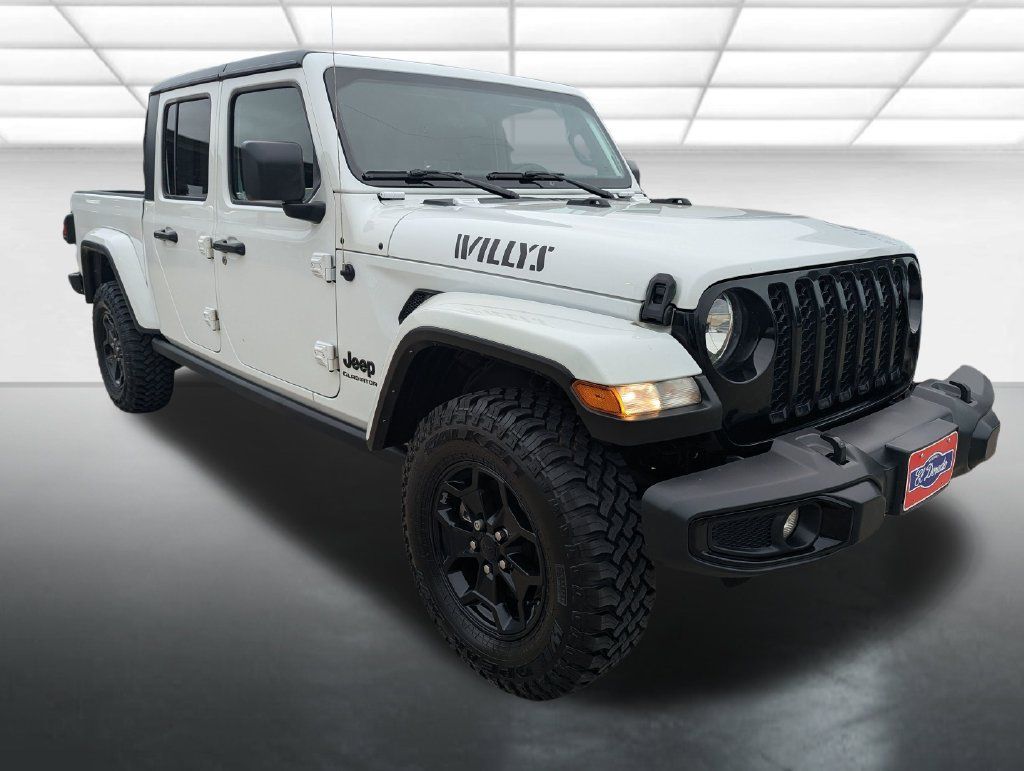 Used 2022 Jeep Gladiator Sport AWD/4WD image 1