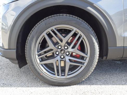 New 2026 Ford Explorer ST-Line w/ ST-Line Street Pack image 27