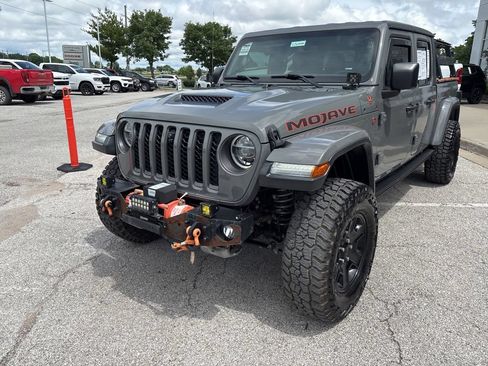 Used 2020 Jeep Gladiator Mojave AWD/4WD image 11