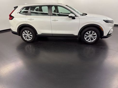 Certified 2023 Honda CR-V LX image 8