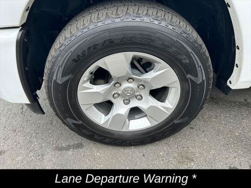 Certified 2025 RAM 1500 Big Horn AWD/4WD image 12