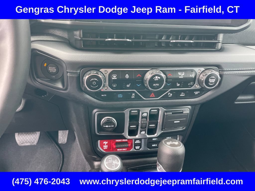 Certified 2025 Jeep Wrangler Unlimited Rubicon 4xe w/ Safety Group AWD/4WD image 56