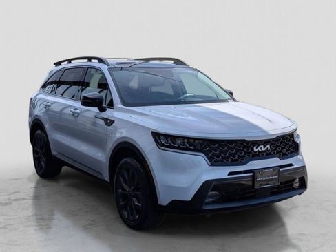 Certified 2023 Kia Sorento X-Line EX AWD/4WD image 4