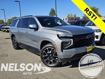 Used 2025 Chevrolet Suburban RST