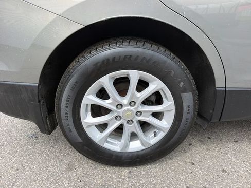 Used 2018 Chevrolet Equinox LT w/ LPO, Protection Package AWD/4WD image 29