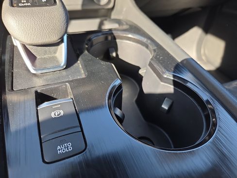 Used 2023 Nissan Rogue SV image 20