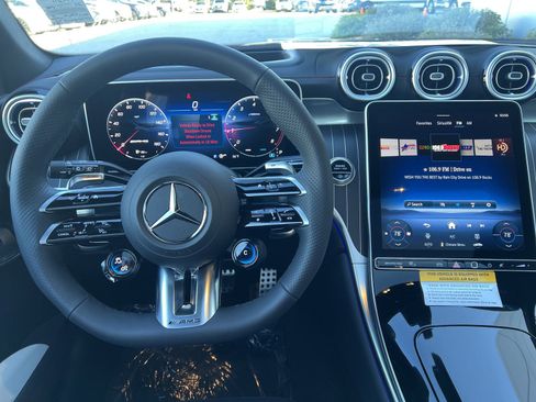 New 2025 Mercedes-Benz GLC 43 AMG 4MATIC image 28