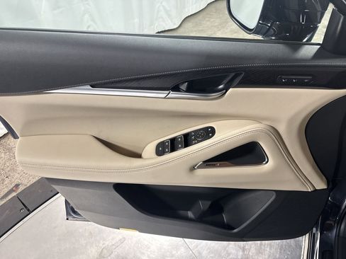 Certified 2025 INFINITI QX60 Sensory image 19