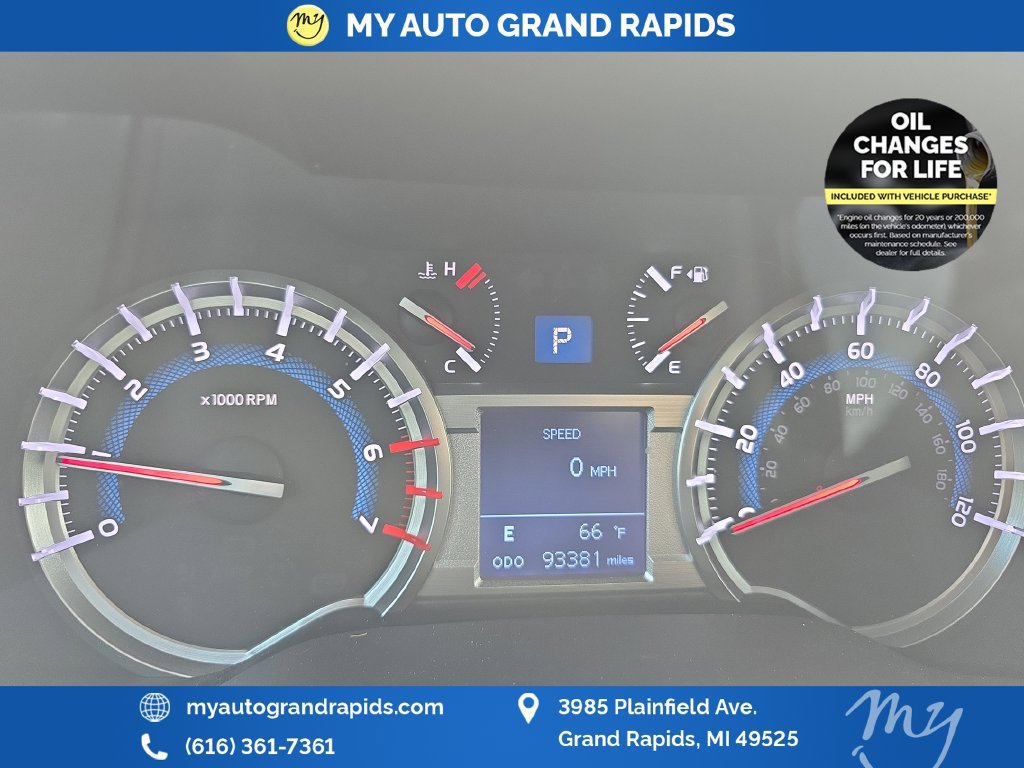 Used 2017 Toyota 4Runner TRD Off-Road Premium AWD/4WD image 17