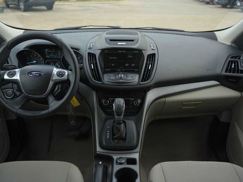 Used 2014 Ford Escape SE w/ Equipment Group 201A image 10